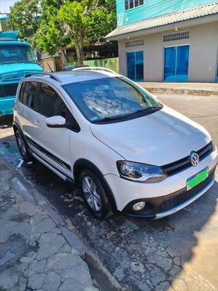VOLKSWAGEN CROSSFOX 1.6 MI FLEX 8V 4P MANUAL